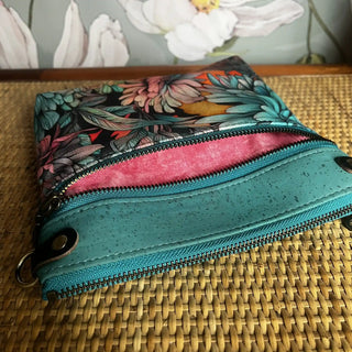 Izzy's Mom Cross-Body (M) - Turquoise Cork Sunlit Dahlias / Brushed Antique
